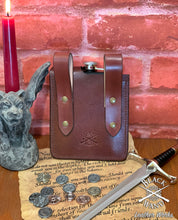 Load image into Gallery viewer, Leather Flask Holster