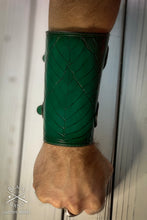 Load image into Gallery viewer, "Leaf Bracer" Leather Cuff
