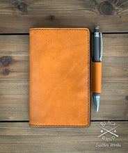 Load image into Gallery viewer, Passport Wallet - Tan & Brown