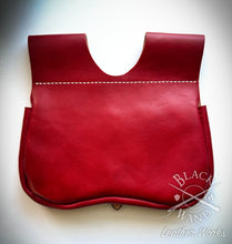 Load image into Gallery viewer, "Hundred Years War" 14th Century Leather Belt Pouch
