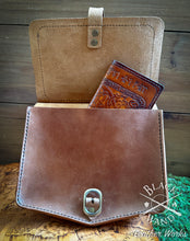 Load image into Gallery viewer, "Viking Scout" 10th Century Leather Belt Pouch
